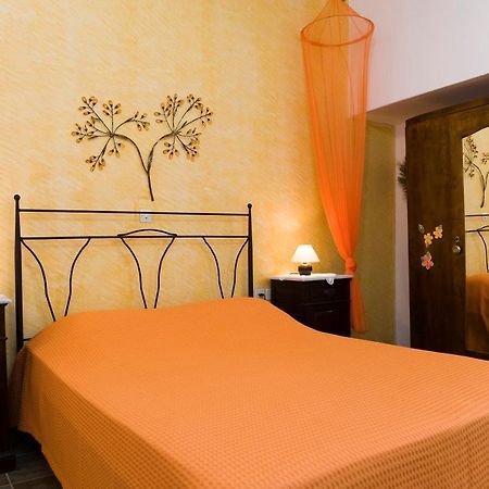 Pepi'S Rooms Triovasálos المظهر الخارجي الصورة