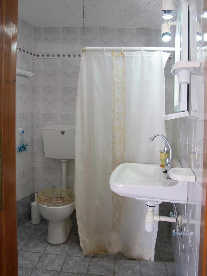 Pepi'S Rooms Triovasálos المظهر الخارجي الصورة