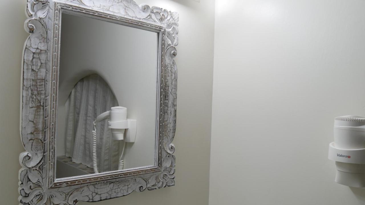 Pepi'S Rooms Triovasálos المظهر الخارجي الصورة